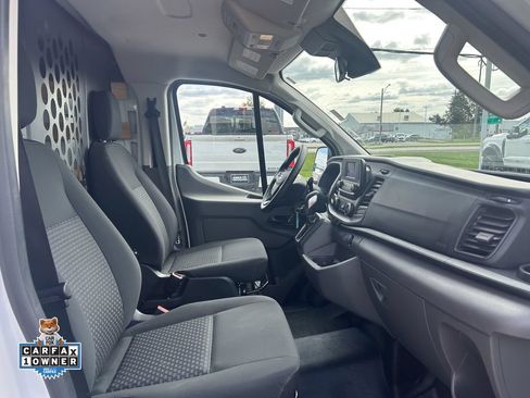 Certified 2025 Ford Transit 250 Low Roof w/ Exterior Upgrade Package RWD image 19