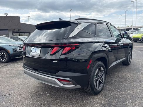 Certified 2025 Hyundai Tucson SEL AWD/4WD image 7