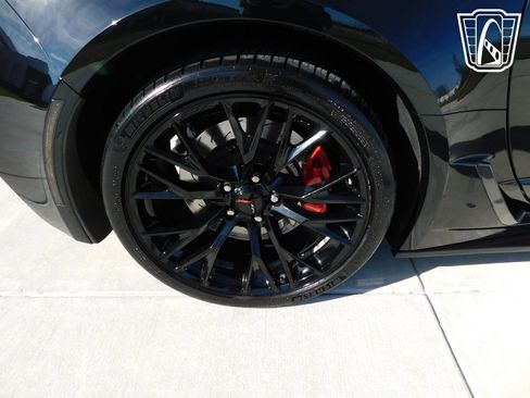 Used 2017 Chevrolet Corvette Z06 image 4