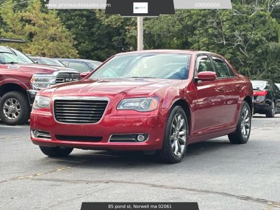 Used 2014 Chrysler 300 S w/ Luxury Group