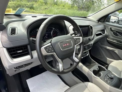 Certified 2022 GMC Terrain SLT AWD/4WD image 10
