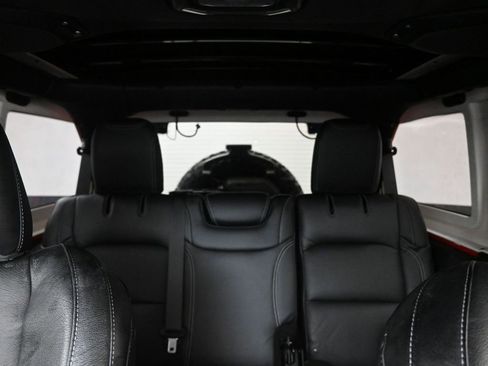 Used 2020 Jeep Wrangler Unlimited Sahara w/ Uconnect 4C Nav & Sound Group image 38