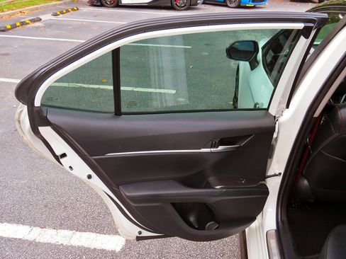 Used 2021 Toyota Camry TRD image 15