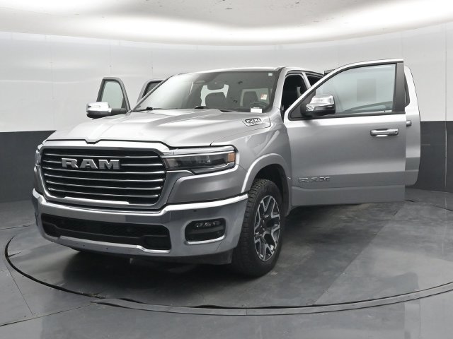 Used 2025 RAM 1500 Laramie AWD/4WD image 61