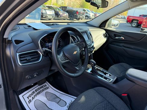 Used 2024 Chevrolet Equinox LT image 13