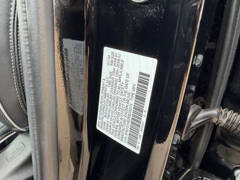 Used 2024 Honda Pilot Elite image 27