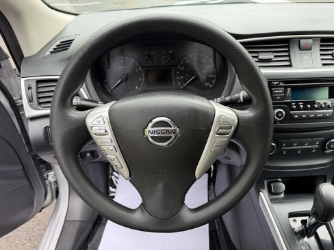 Used 2017 Nissan Sentra S FWD image 18