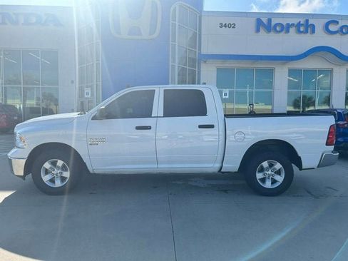 Used 2022 RAM 1500 Classic SLT w/ Electronics Group AWD/4WD image 2