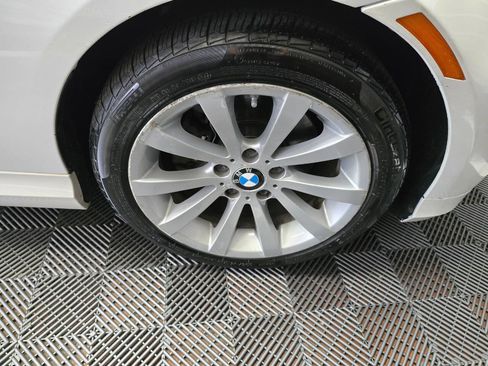 Used 2011 BMW 328i xDrive Sedan image 36