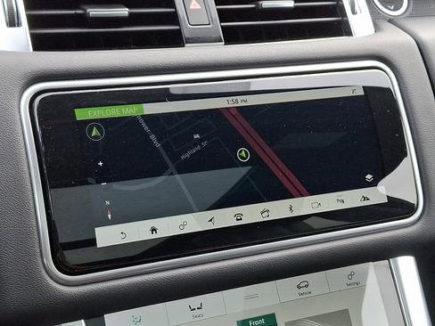 Used 2021 Land Rover Range Rover Sport HSE Silver Edition image 17