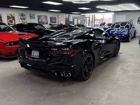 Used 2020 Chevrolet Corvette Stingray Coupe w/ Z51 Performance Package RWD image 22