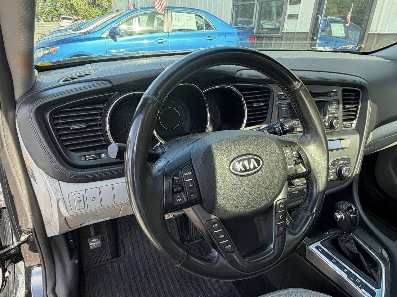 Used 2012 Kia Optima EX FWD image 12