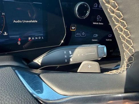 New 2027 Chevrolet Traverse Z71 w/ LPO, Floor Liner Package AWD/4WD image 23