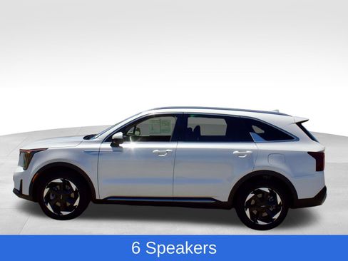 Used 2025 Kia Sorento EX AWD/4WD image 5