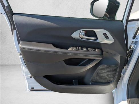 New 2026 Chrysler Pacifica Limited w/ S Appearance Package image 23