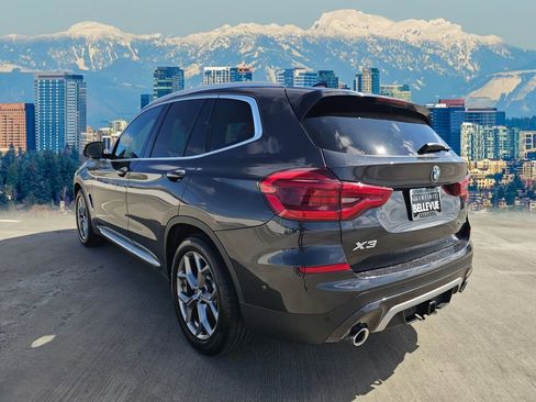 Used 2021 BMW X3 xDrive30i w/ Premium Package image 5