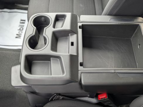 Used 2025 Chevrolet Silverado 1500 LT image 23