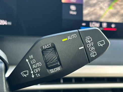 Used 2025 BMW iX xDrive50 w/ Sport Package image 35