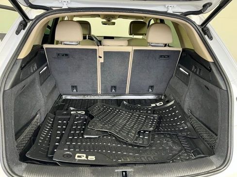 Used 2018 Audi Q5 2.0T Premium w/ Convenience Package image 21