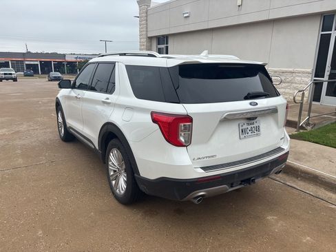 Used 2020 Ford Explorer Limited w/ Class III Trailer Tow Package AWD/4WD image 2