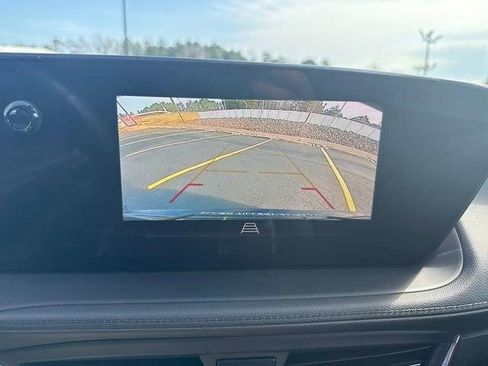 Certified 2025 Buick Encore GX Sport Touring image 18