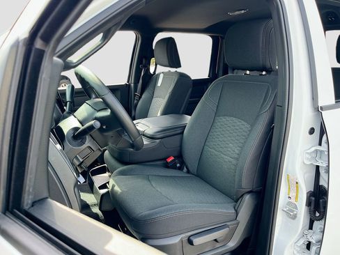 New 2026 RAM 3500 Tradesman AWD/4WD image 20