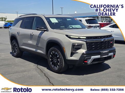 Used 2026 Chevrolet Traverse Z71 w/ Driver Confidence Package AWD/4WD image 1