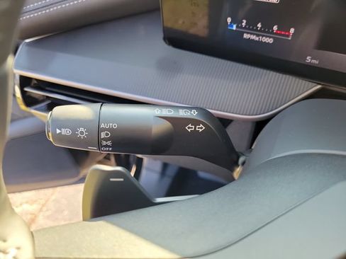 New 2026 Nissan Murano SV AWD/4WD image 25