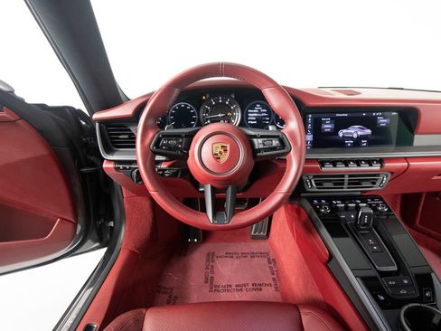 Used 2020 Porsche 911 Carrera 4S AWD/4WD image 16