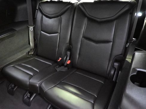 Used 2021 Cadillac XT6 Premium Luxury AWD/4WD image 22