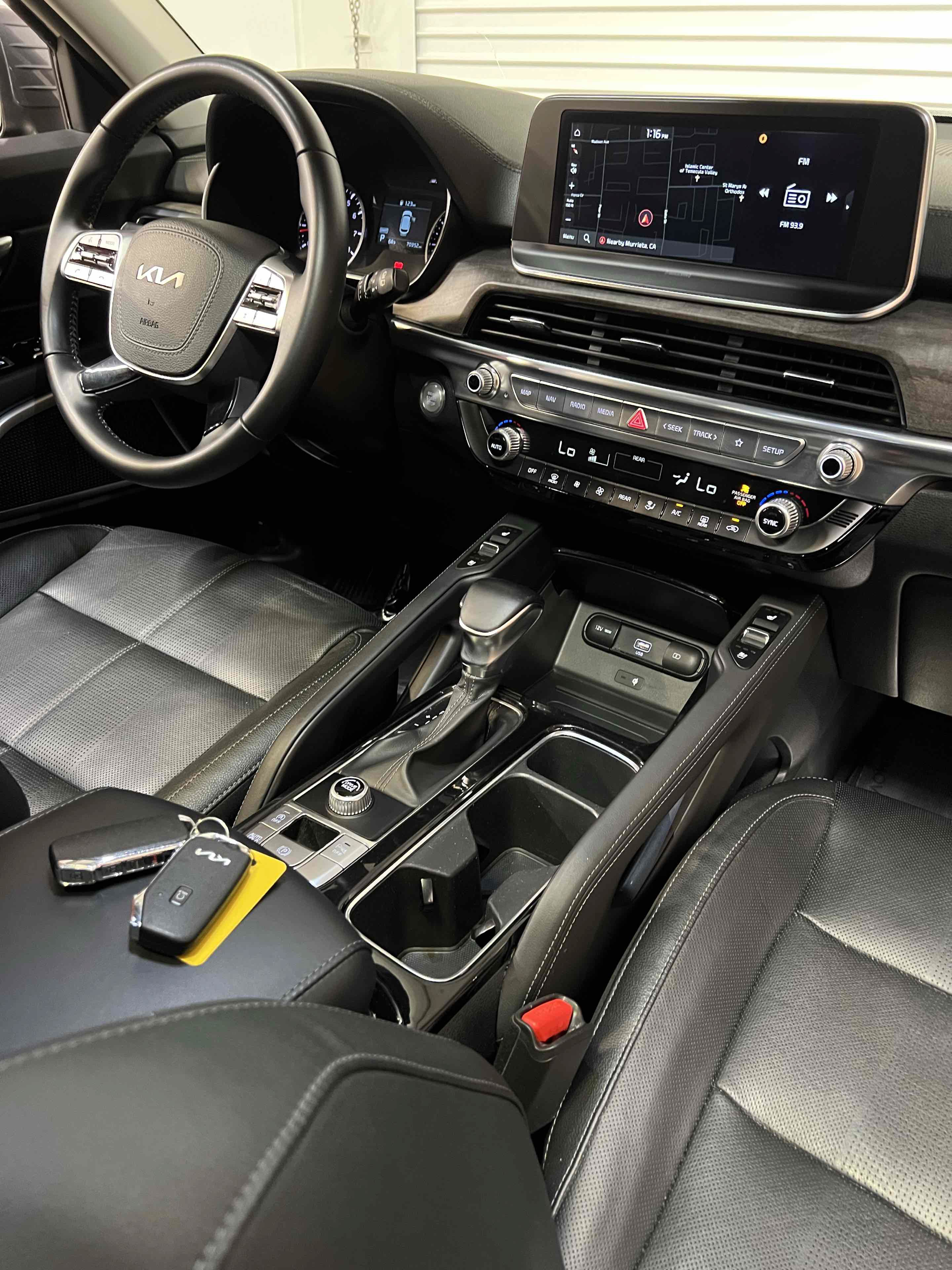 Used 2022 Kia Telluride EX w/ EX Premium Package FWD image 29