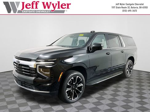 New 2026 Chevrolet Suburban LS w/ LPO, Dark Essentials Package AWD/4WD image 2