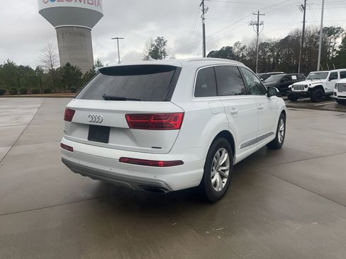 Used 2019 Audi Q7 2.0T Premium w/ Cold Weather Package image 4