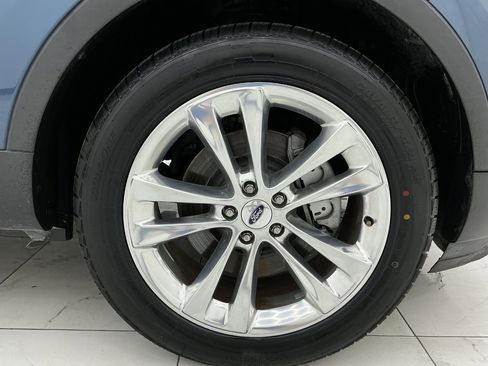 Used 2019 Ford Explorer XLT w/ Equipment Group 201A FWD image 49