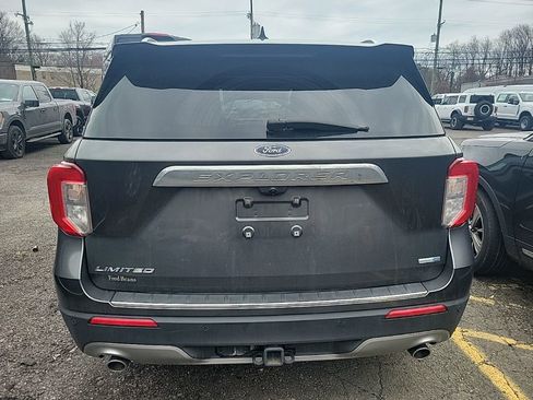 Used 2020 Ford Explorer Limited w/ Class III Trailer Tow Package image 8