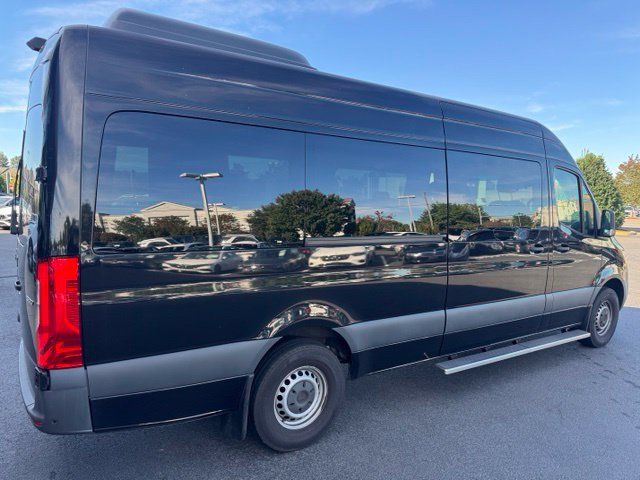 Used 2024 Mercedes-Benz Sprinter 2500 image 21