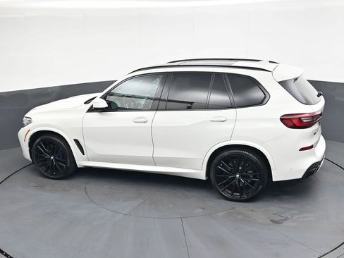 Used 2020 BMW X5 M50i w/ Executive Package AWD/4WD image 22