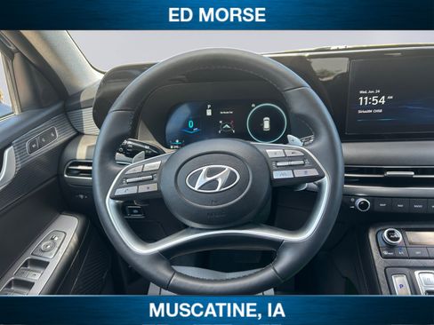 Used 2024 Hyundai Palisade Limited AWD/4WD image 12