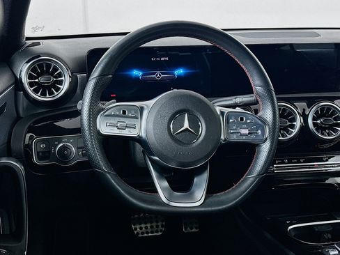 Used 2022 Mercedes-Benz A 220 4MATIC image 18