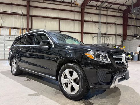 Used 2018 Mercedes-Benz GLS 450 4MATIC w/ Premium Package image 1