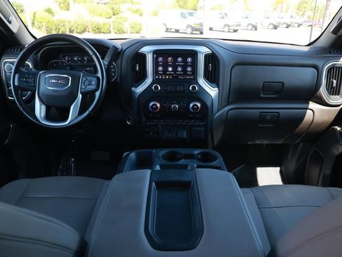 Used 2023 GMC Sierra 2500 SLT w/ Driver Alert Package I AWD/4WD image 28