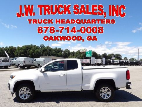 Used 2022 Chevrolet Colorado LT w/ Fleet Safety Package RWD image 2