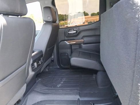 Used 2019 Chevrolet Silverado 1500 LT Trail Boss AWD/4WD image 7