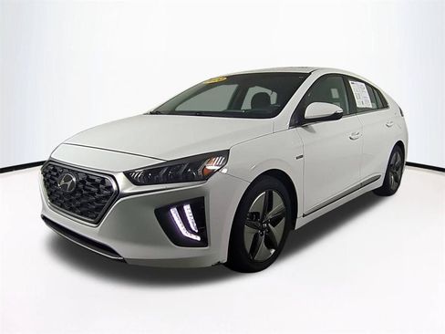 Used 2020 Hyundai Ioniq SEL FWD image 9