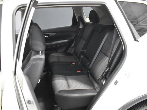 Used 2017 Nissan Rogue S w/ S Appearance Package image 25