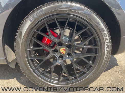 Used 2018 Porsche Macan GTS AWD/4WD image 8