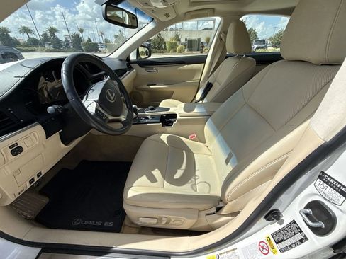 Used 2015 Lexus ES 350 image 30