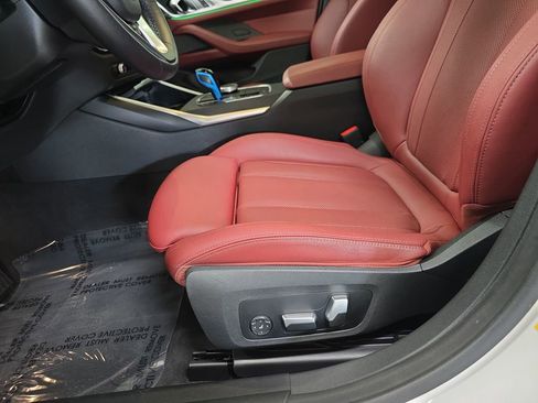 Certified 2023 BMW i4 eDrive35 w/ Premium Package image 27