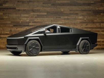 Used 2024 Tesla Cybertruck AWD Crew Cab