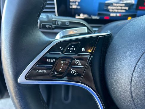 Used 2025 Mercedes-Benz GLE 350 4MATIC image 17